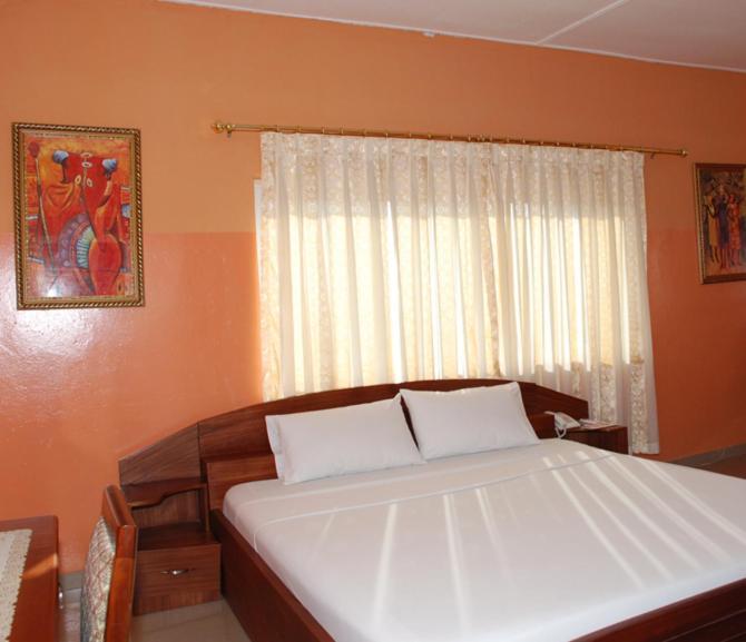Hotel Obama Accra Room photo
